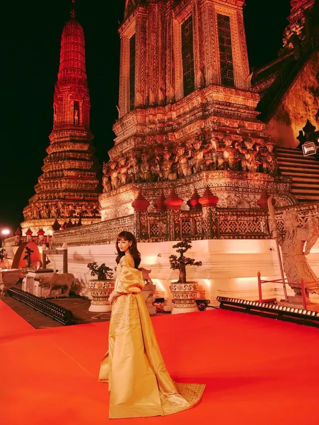 Pesona Princess Lisa BLACKPINK Jadi Brand Ambassador Thailand Toursim, Pakai Gaun Vintage dari Tahun 60an