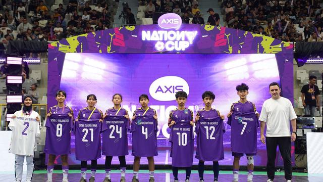 Semangat Sportivitas Menyala, SMK Nusantara & SMAN 2 Mojokerto Resmi Jadi Juara AXIS Nation Cup 2025