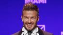 9. David Beckham - Demi menjaga mobilitas, Beckham membeli Bombardier Challenger 350 seharga 18 juta Dolar. Hal tersebut dilakukan demi memudahkannya melakukan perjalanan keliling dunia. (AFP/Rhona Wise)