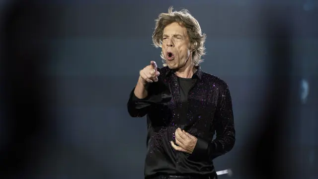 Aksi The Rolling Stones Hibur Penonton di Prancis