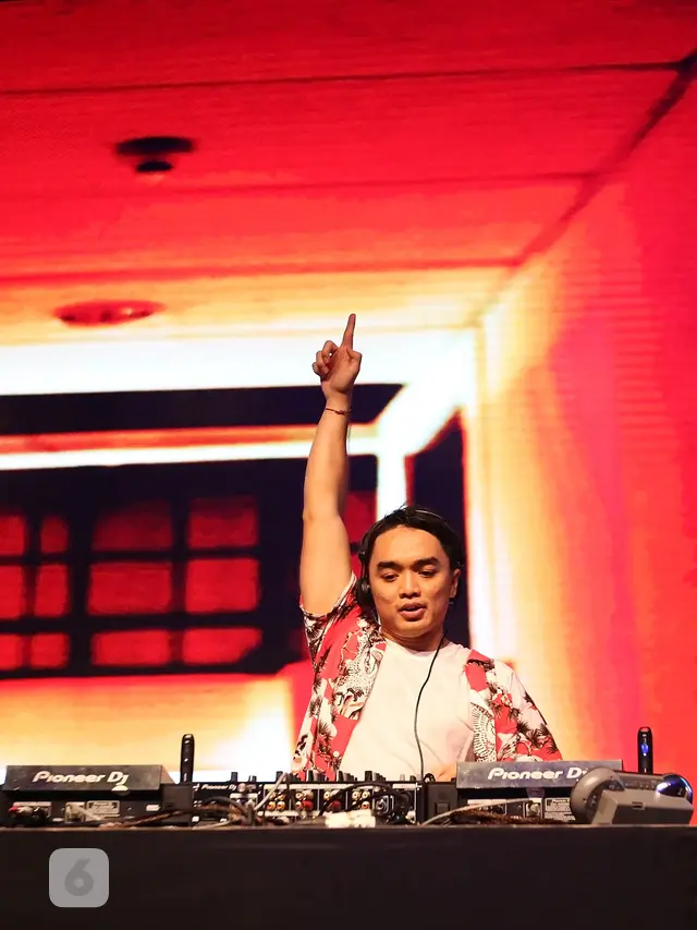 [Bintang] Dipha Barus