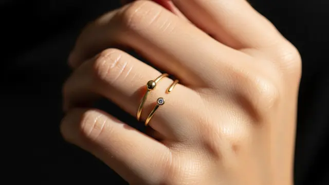 Cincin Tumpuk Ilusi (Stacking Look)