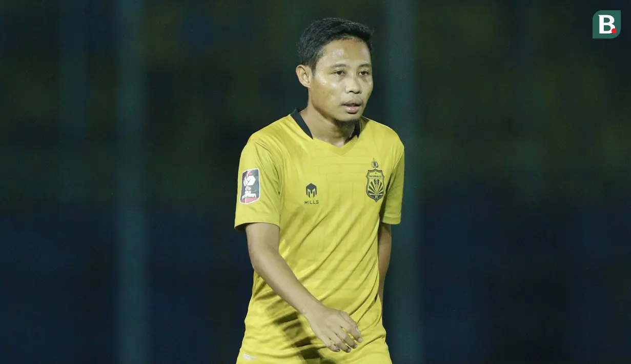 Evan Dimas - Pemain langganan Timnas Indonesia ini tak perlu lagi 
diragukan kemampuannya dalam mengolah si kulit bundar. Gelandang yang membawa Bhayangkara FC juara Liga 1 musim 2017 ini memiliki nilai pasar mencapai Rp5,65 miliar. (Foto: Bola.com/M Iqbal Ichsan)