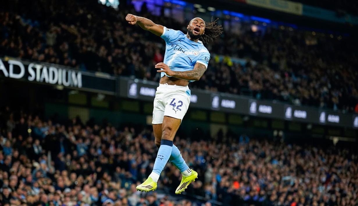 City sempat dua kali memimpin melalui gol Antoine Semenyo pada menit ke-31 dan Rodri pada menit ke-62. Namun Nottingham Forest mampu membalas lewat Morgan Gibbs-White pada menit ke-56 serta Elliot Anderson pada menit ke-76. (AP Photo/Dave Thompson)