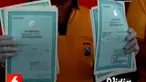 Enam orang sindikat pemalsu dokumen negara yang beroperasi di Kabupaten Banyuwangi, diringkus polisi. Sindikat ini bisa melayani pembelian Kartu Keluarga (KK) hingga Akta Cerai.