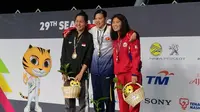 Indonesia menambah raihan medali perak lewat Yessy Venesia Yosaputra dari cabang akuatik nomor renang 200 meter gaya punggung putri, Selasa (22/8/2017) (PRSI)