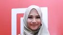 Kini perempuan kelahiran Jakarta ini bermain dalam sinetron unggulan Ramadan SCTV berjudul 'Para Pencaari Tuhan Jilid 10'. Sebelumnya, ia absen dalam jilid 9. (Galih W. Satria/Bintang.com)
