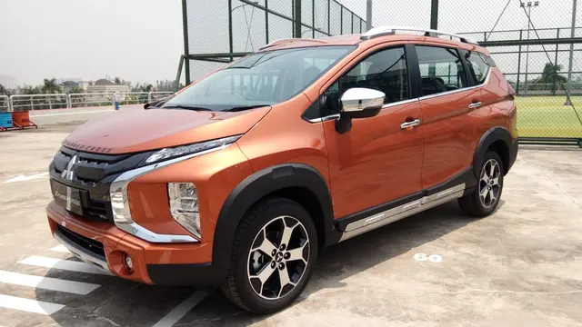 PT Mitsubishi Motors Krama Yudha Sales Indonesia (MMKSI) secara resmi meluncurkan, Xpander Crossover untuk pasar otomotif Tanah Air.