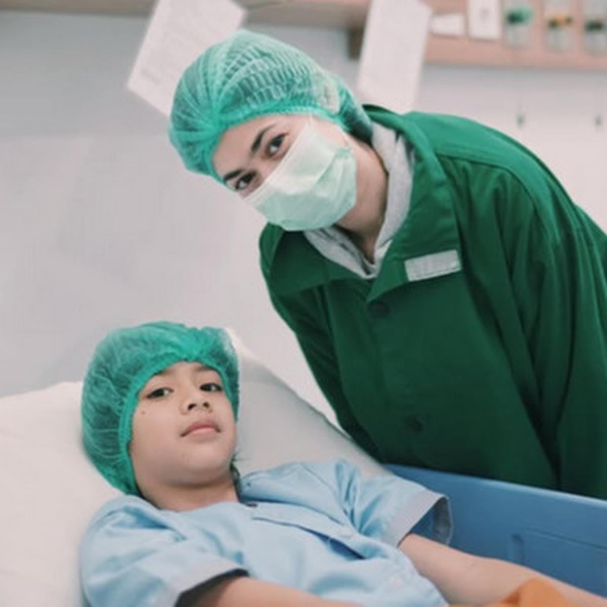 Potret Bjorka Putra Ganteng Ringgo Agus Rahman Jalani 2 Operasi Sekaligus di Usia 9 Tahun
