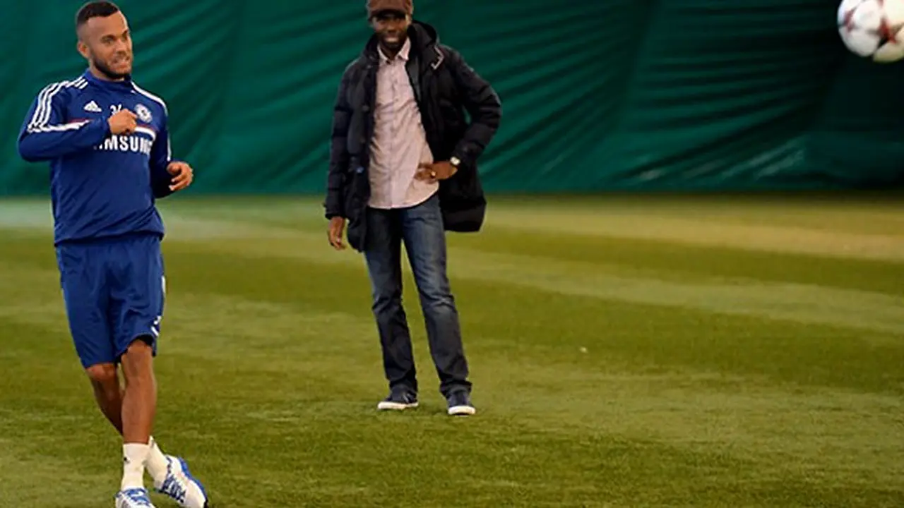 fabrice-muamba-131106c.jpg