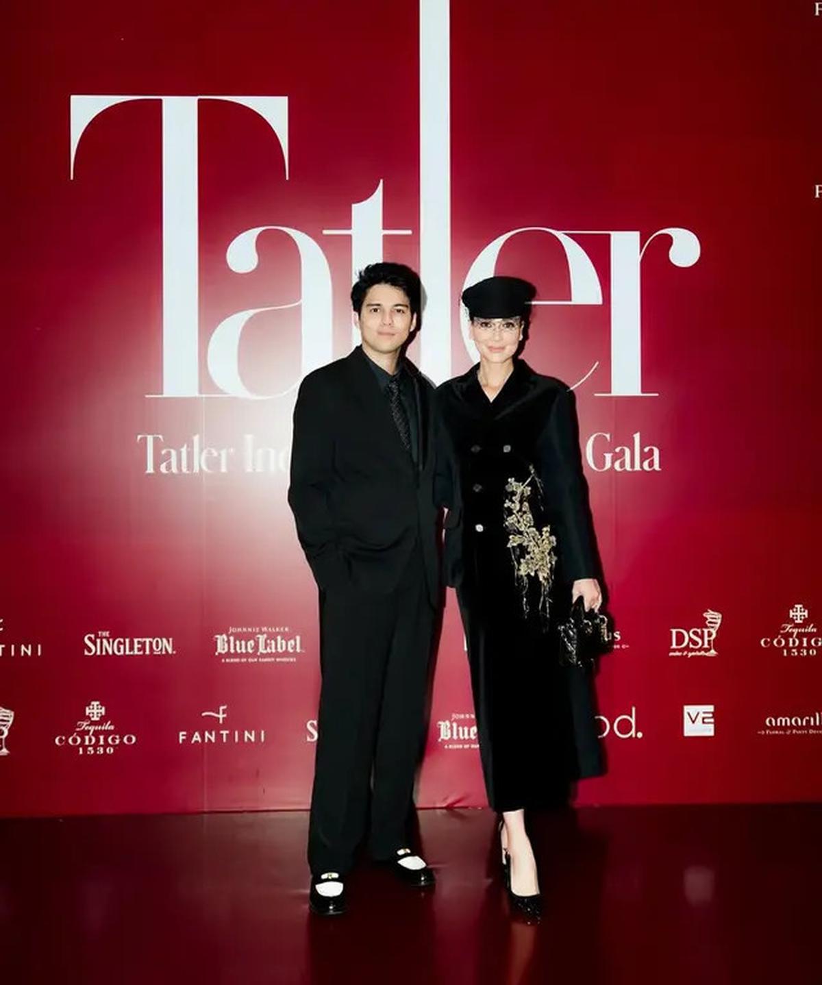 Potret Terbaru Gaya Couple Serba Hitam Luna Maya dan Maxime Bouttier, Stylish dan Elegan