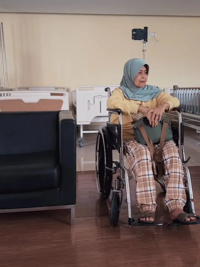 Ibunda Fiersa Besari Semasa Hidup
