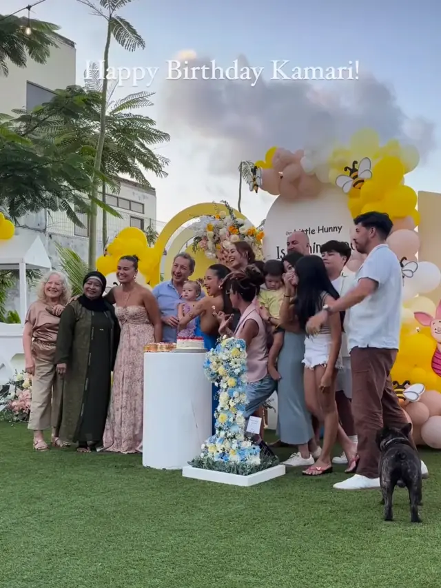 Ultah Anak Jennifer Coppen