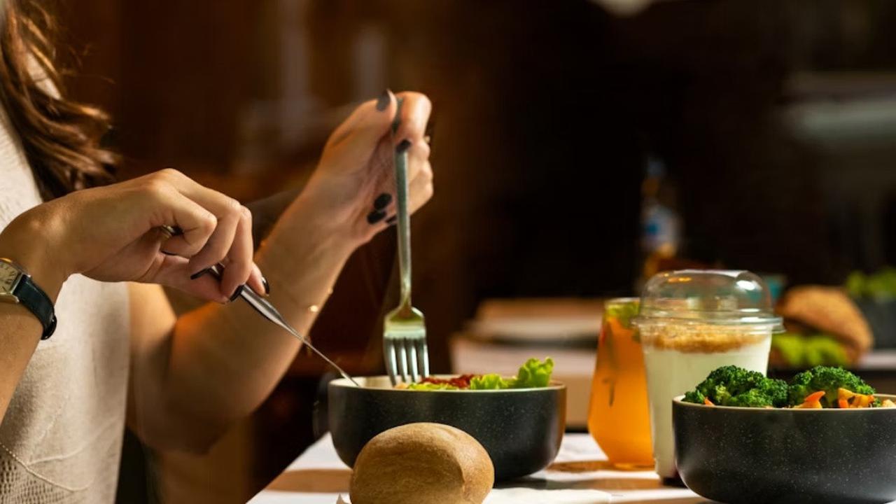 Ilustrasi Makan
