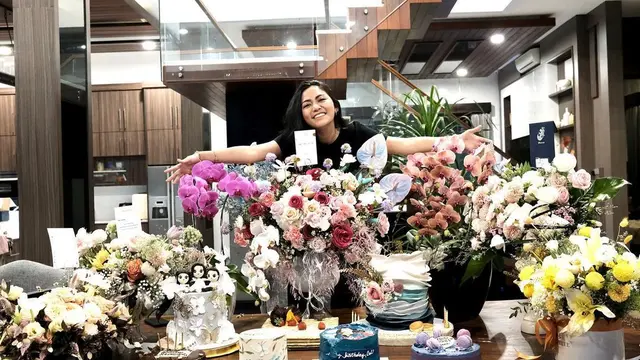7 Momen Ulang Tahun Rachel Vennya Ke-26, Dapat Kalung Berlian dari Kekasih