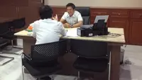 Ini Kesibukan Rio Haryanto Sembari Tunggu Kepastian Nasib di F1 