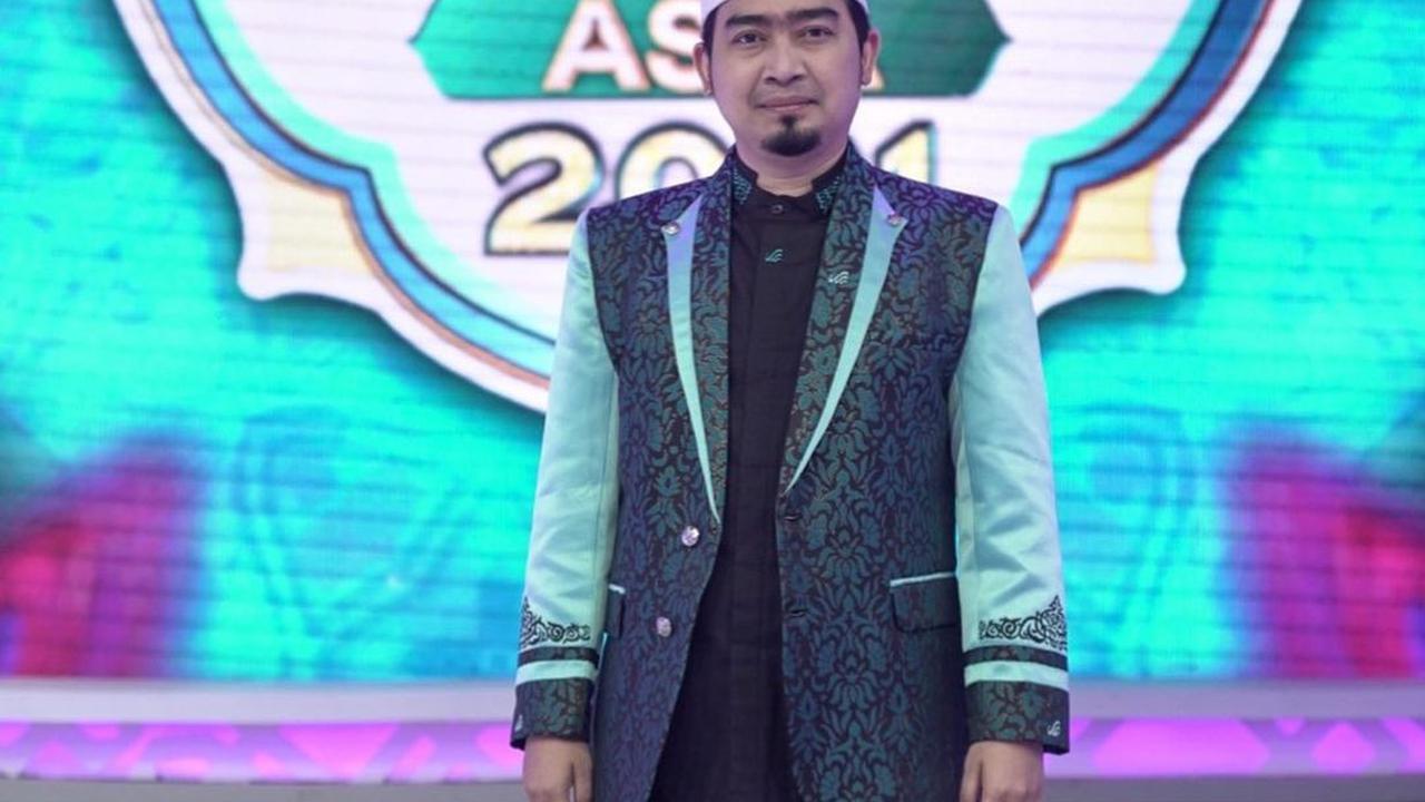 Bisnis Rokok Ustaz Solmed Dituduh Melanggar Aturan, Apa yang Terjadi Selanjutnya?