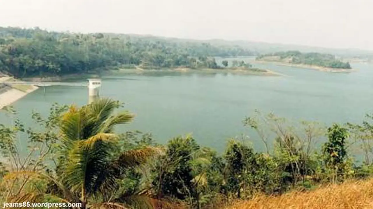 waduk-130809b.jpg