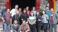 Kurang lebih sebanyak 10 pemuda lintas iman terjun langsung membangun dialog keberagaman Indonesia Bersatu melalui kunjungan ke berbagai tempat ibadah di Purwokerto.