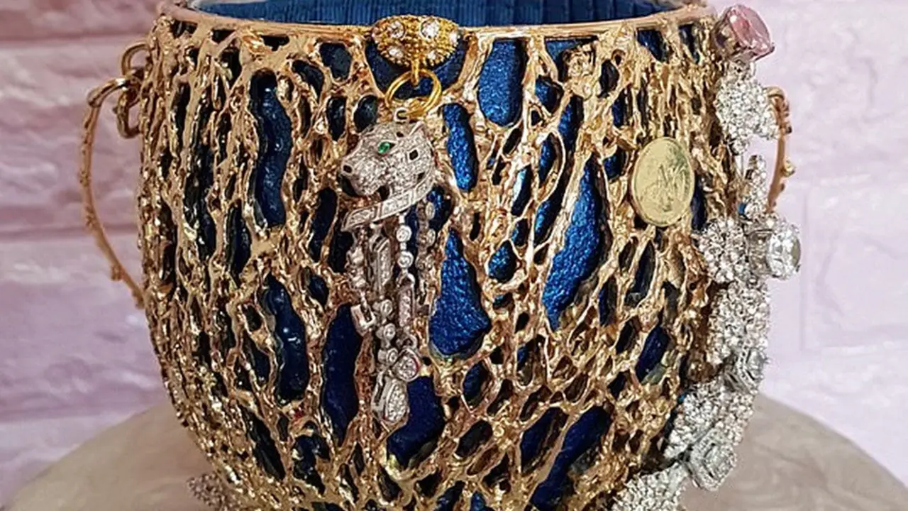 World's most expensive bag by Debbie Wingham