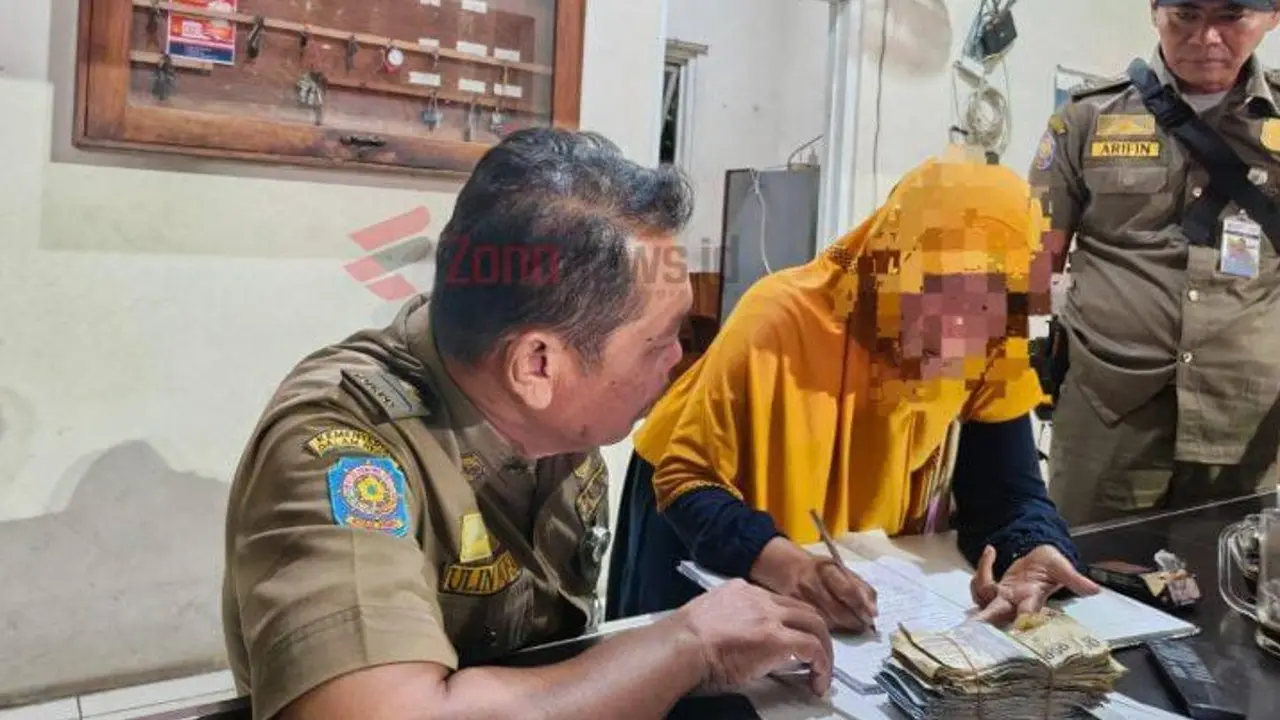 Terungkap Saat Razia, Pengemis di Menara Sunan Kudus Berpenghasilan Rp540 Ribu Per Hari