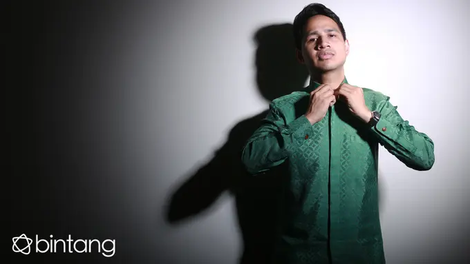 [Bintang] Jovial da Lopez