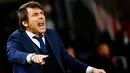 Antonio Conte - Reputasi pria Italia ini sebagai pelatih bermental juara sudah tidak perlu diragukan lagi. Tangan dinginnya sukses membawa Juventus, Chelsea hingga Inter Milan menjadi kampiun di liganya masing-masing. (AFP/Vincenzo Pinto)