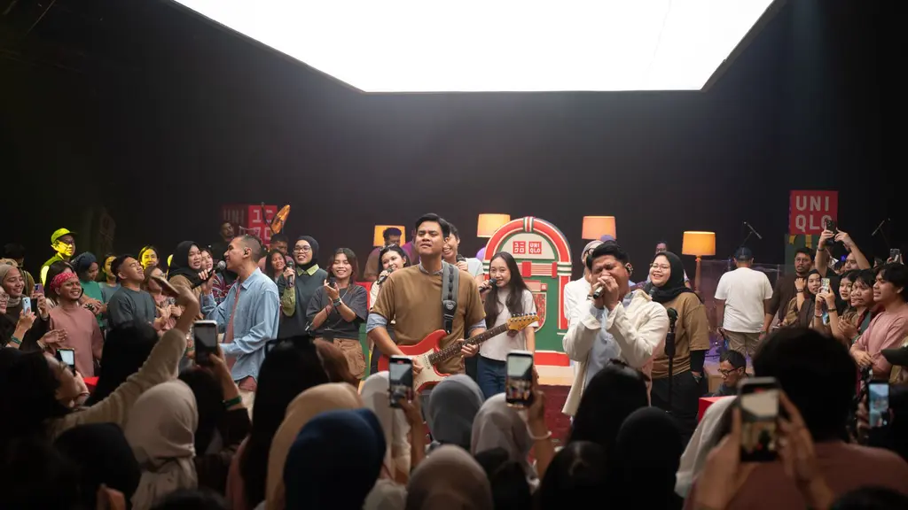Acara ini diselenggarakan pada Jumat, 19 Desember 2025 di Teater Salihara, Jakarta. [Dok/Uniqlo]