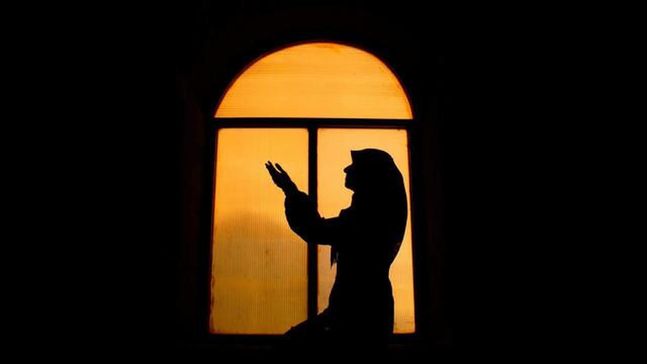 Bacaan Doa Akhir Tahun dan Awal Tahun, Yuk Lafalkan agar Lebih Baik ke Depannya