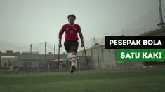 Kisah menarik dan inspiratif dari seorang penyandang disabilitas asal Mesir tentang aktifitasnya bermain sepak bola.