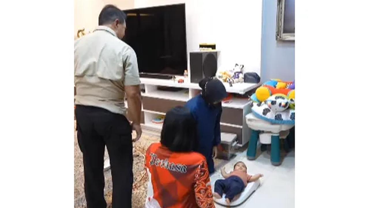 "6,91 kg, bapak," ungkapnya.