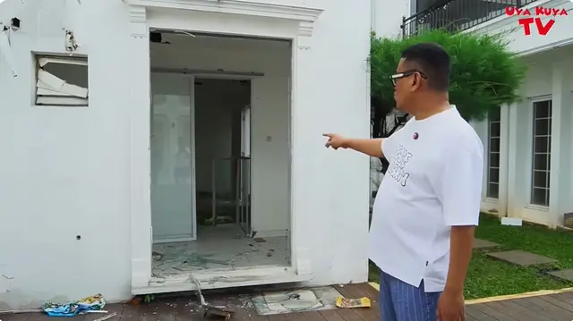 7 Potret Uya Kuya sambangi rumah selang sebulan penjarahan, ngaku syok karena toilet wc ikut dicuri