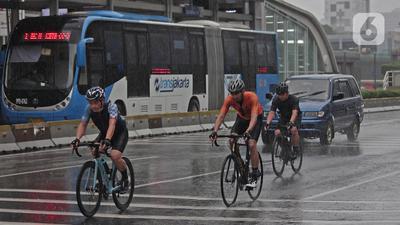 Jakarta Bakal Diguyur Hujan Buatan Rutin