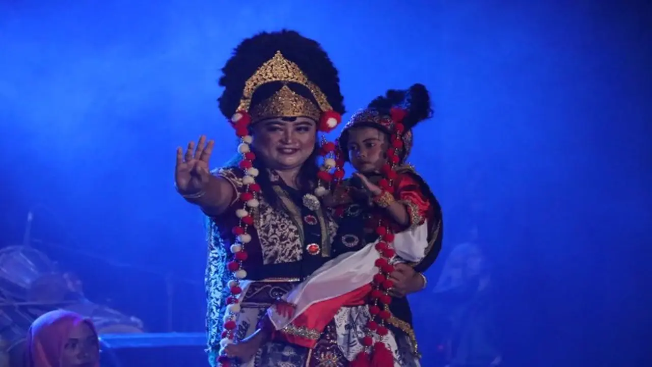 Saat Wakil Wali Kota Eti Herawati Bertemu Para Maestro Topeng Cirebon