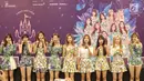 Personel TWICE, Mina, Momo, Tzuyu, Nayeon, Sana, Jihyo, Chaeyoung, Dahyun, Jeongyeon saat konferensi pers di Tangerang, Banten, Jumat (24/8). TWICE akan menggelar konser yang bertajuk TWICELAND ZONE 2: Fantasy Park. (Liputan6.com/Faizal Fanani)