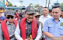 Menteri Sosial Pastikan Distribusi Bantuan Bencana Adil dan Merata untuk Korban Banjir