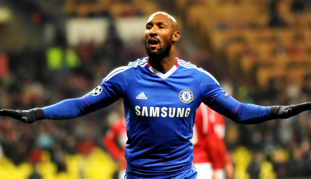 6. Nicolas Anelka - Penyerang asal Prancis ini pernah bermain untuk Arsenal pada 1997-1999, kemudian membela Chelsea pada 2008-2011. (AFP/Alexander Nemenov)