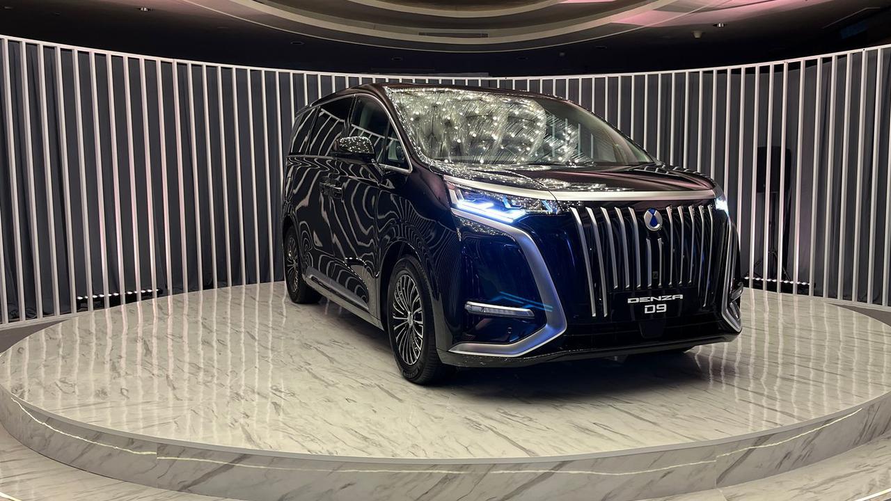 Harga Denza D9 dan Mobil Listrik BYD Lainnya di Indonesia per April 2025