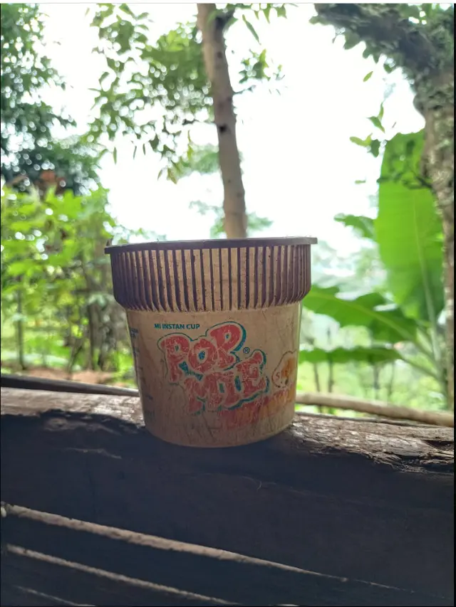 6 Potret Sampah Bungkus Makanan Jadul Ini Bikin Miris Sekaligus Nostalgia Masa Lalu