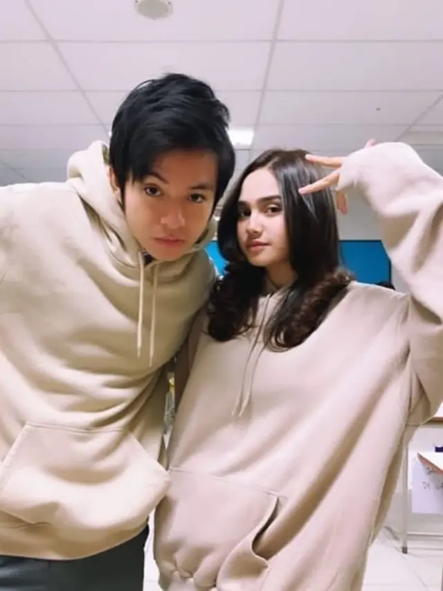 6 Potret Kebersamaan Syifa Hadju dan Angga Yunanda yang Main Series Bareng