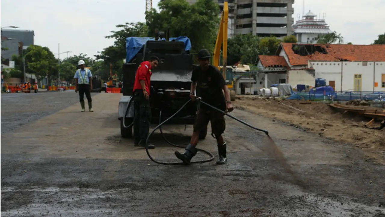 Sudah Diaspal, Jalan Raya Gubeng Segera Diuji Coba