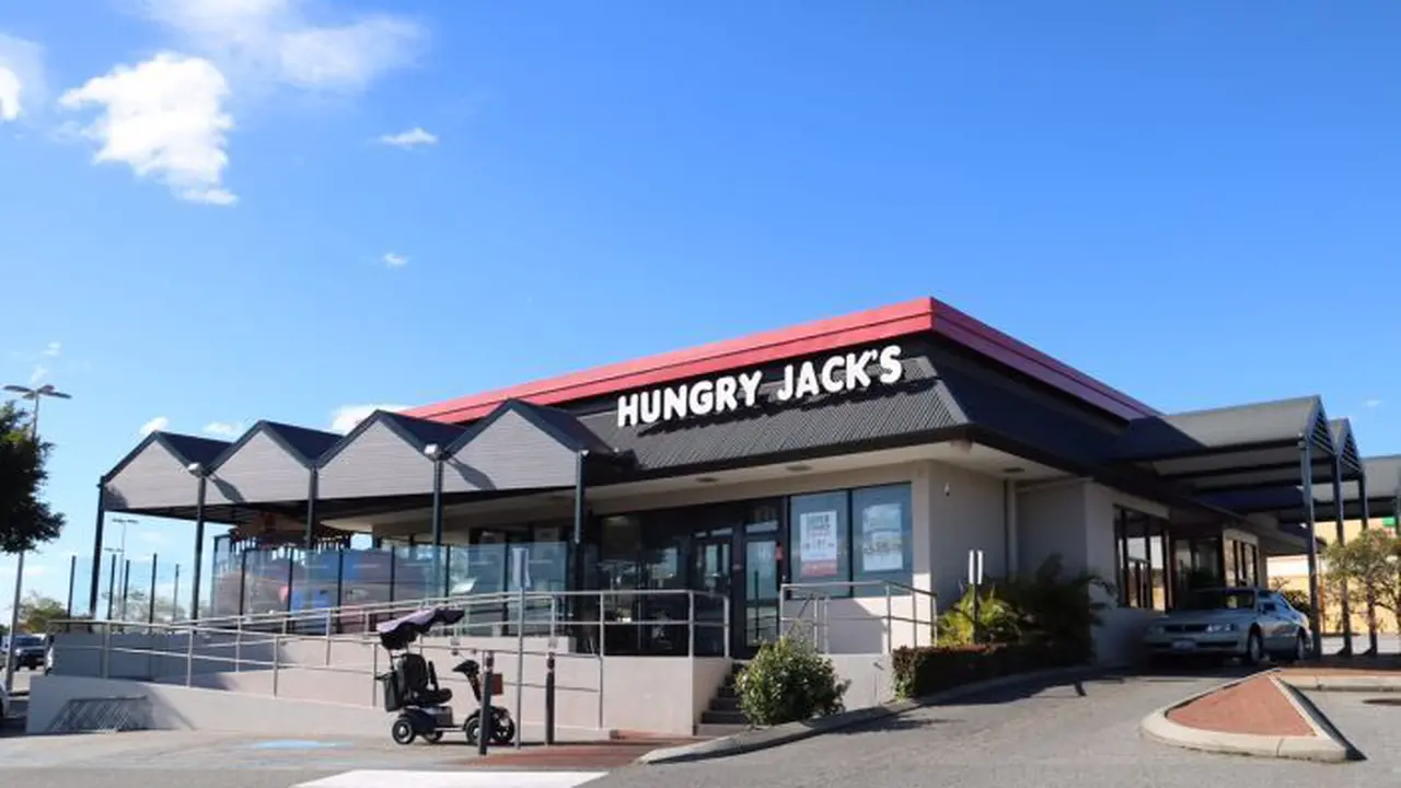 Jasad manusia ditemukan di gerai saji Hungry Jack's di pinggiran Perth 
