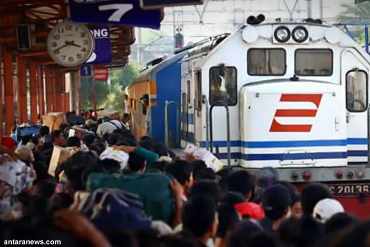 kereta-api130219b.jpg