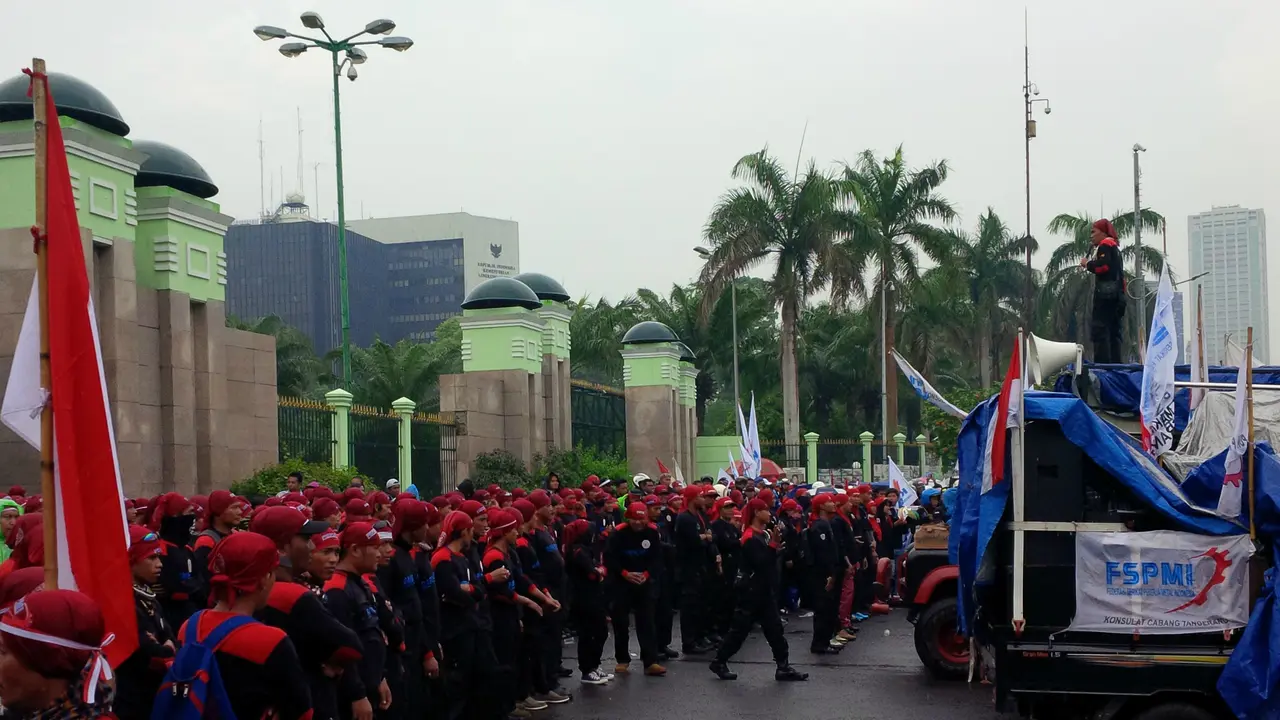 Demo Buruh di DPR