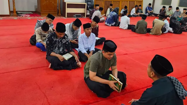 Suasana belajar di Pesantren Nurul Ikhlas. (Istimewa)