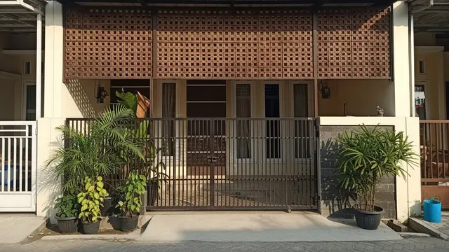 9 Inspirasi Fasad Rumah Perumnas agar Tidak Terlihat Monoton, Elegan tanpa Renovasi Besar