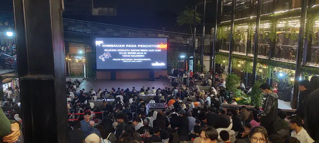 Kontribusi Terbesar dari Hotel dan Kafe