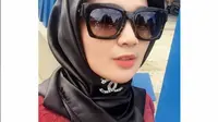 5 Pesona Wika Salim Kenakan Hijab