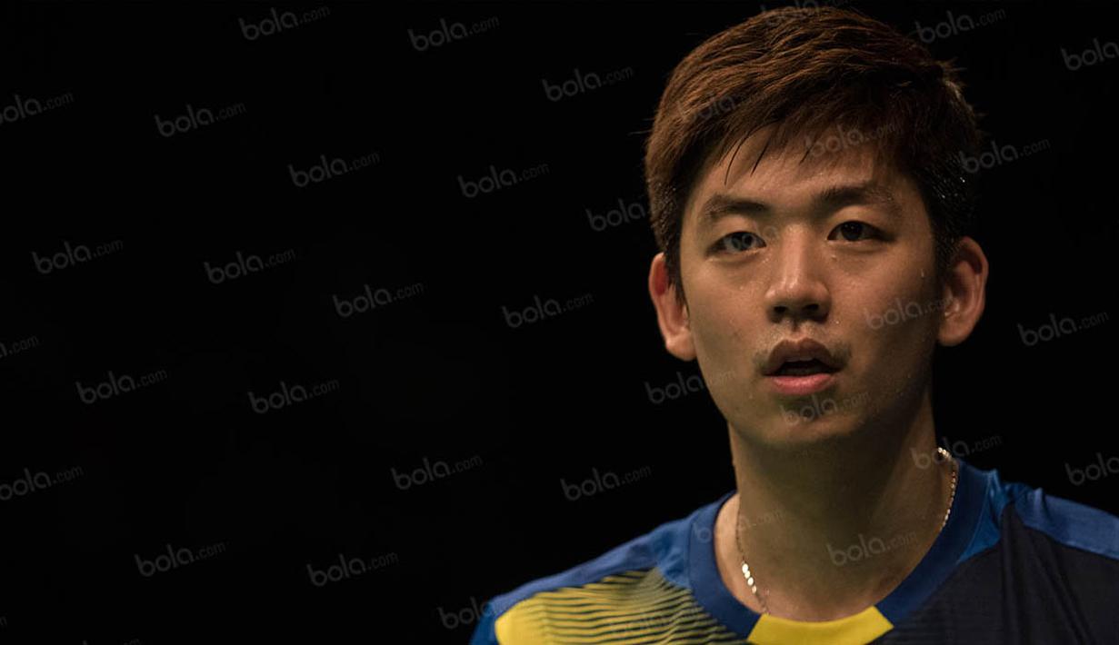 Lee Yong-dae yang memiliki paras tampan itu memang menjadi pusat perhatian dari para penggemar bulutangkis yang menyaksikan BCA Indonesia Open 2016 terutama bagi para kaum hawa. (Bola.com/Vitalis Yogi Trisna)