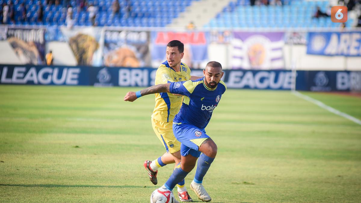 Jadwal BRI Super League: PSIM vs Persija, Persib vs Arema FC
